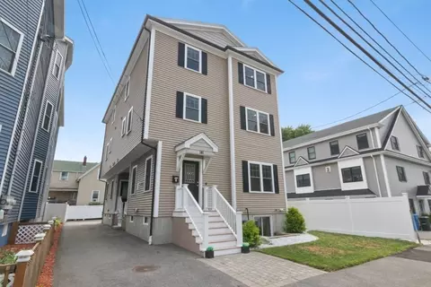 Exterior - 141 Ash St #1, Waltham, MA 02453 photo 2 of 3