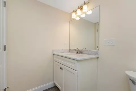 Bath - 141 Ash St #1, Waltham, MA 02453 photo 8 of 8