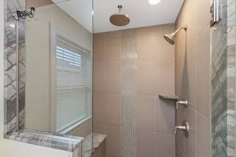 Bath - 141 Ash St #1, Waltham, MA 02453 photo 2 of 8