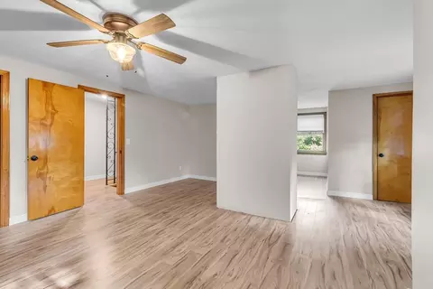 1882 Parker St, Springfield, MA 01128 photo 27