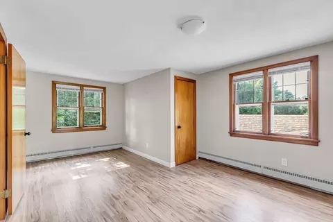 1882 Parker St, Springfield, MA 01128 photo 23