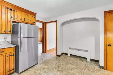 1882 Parker St, Springfield, MA 01128 photo 14