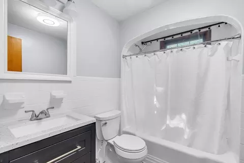 1882 Parker St, Springfield, MA 01128 photo 18