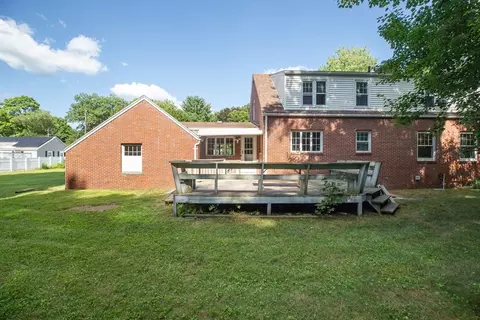 1882 Parker St, Springfield, MA 01128 photo 37