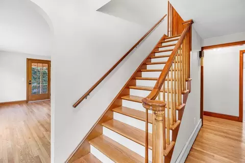 1882 Parker St, Springfield, MA 01128 photo 7