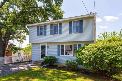 120 Amesbury St # -A, Dracut, MA 01826