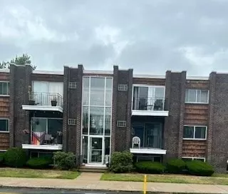 37 South St #7, Medford, MA 02155