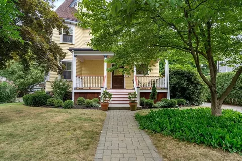 53 Stearns St, Newton, MA 02459