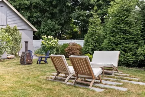 94 Sachem, Needham, MA 02494 photo 31