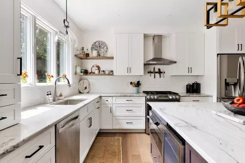 94 Sachem, Needham, MA 02494 photo 5