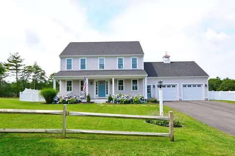 5 Karas Way, Plymouth, MA 02360