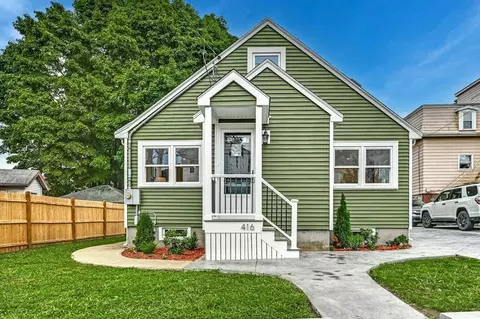 416 Poplar St, Boston, MA 02131