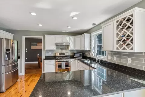 Kitchen - 52 Cart Path Rd, Dracut, MA 01826 photo 2 of 4