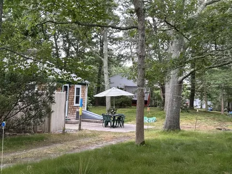47 Priscilla St, Centerville, MA 02632 photo 9