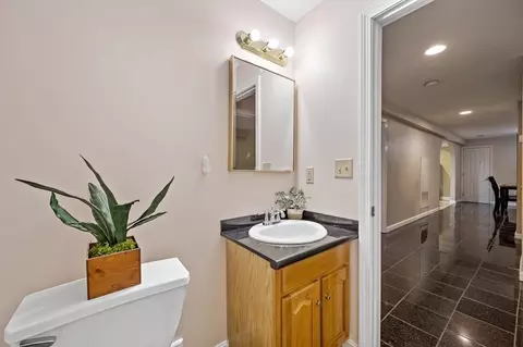 1 Hatfield St #3, Worcester, MA 01604 photo 17