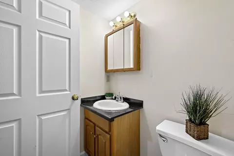 1 Hatfield St #3, Worcester, MA 01604 photo 20