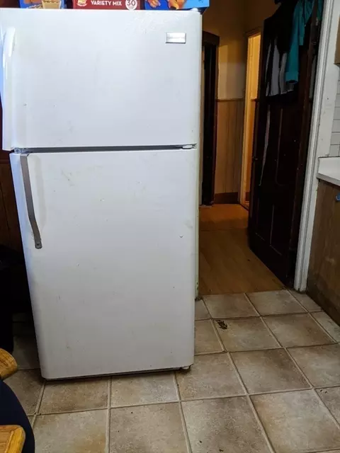 Kitchen - 25 Florence St, Worcester, MA 01610 photo 6 of 6