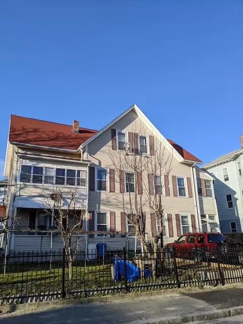 Exterior - 25 Florence St, Worcester, MA 01610 photo 2 of 3