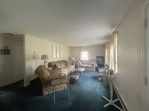 Living - 20 Studley St, Fairhaven, MA 02719 photo 1 of 1