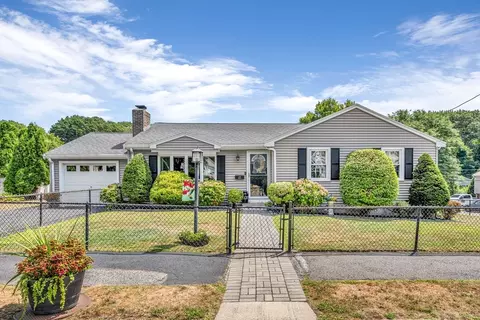 127 Verona St, Lynn, MA 01904