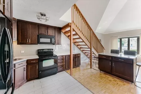 934 Southern Artery #216, Quincy, MA 02169