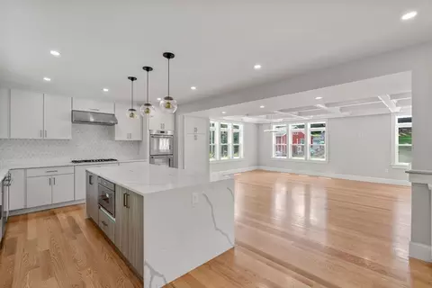 19 Brooks Rd, Gloucester, MA 01930 photo 8