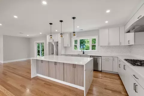 19 Brooks Rd, Gloucester, MA 01930 photo 5