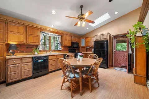 68 Curtis St, Reading, MA 01867 photo 15