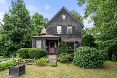 68 Curtis St, Reading, MA 01867 photo 3