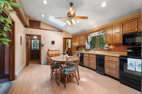 68 Curtis St, Reading, MA 01867 photo 16