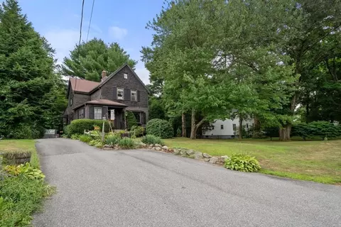 68 Curtis St, Reading, MA 01867