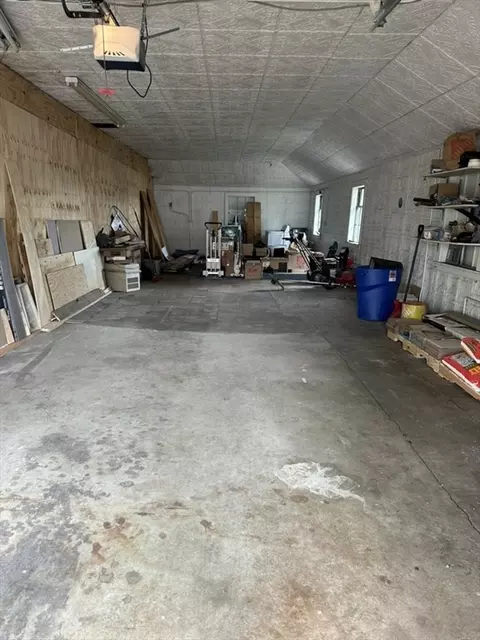 30 Edward St, Worcester, MA 01605 photo 23