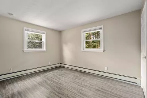 Bedroom - 6 Doris Rd, Framingham, MA 01701 photo 3 of 3