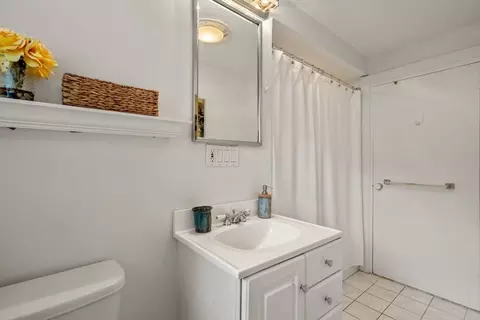 Bath - 6 Doris Rd, Framingham, MA 01701 photo 3 of 3