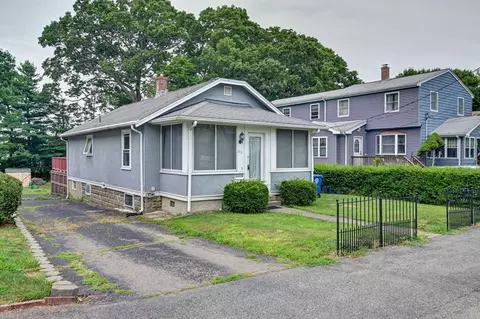 66 Cotton Ave, Braintree, MA 02184