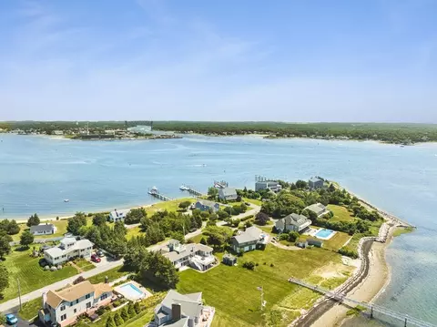 3 Sias Point Rd, Wareham, MA 02532 photo 2