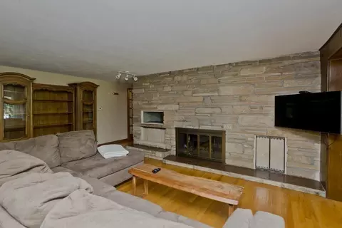 27 Drury Ln, Easthampton, MA 01027 photo 29