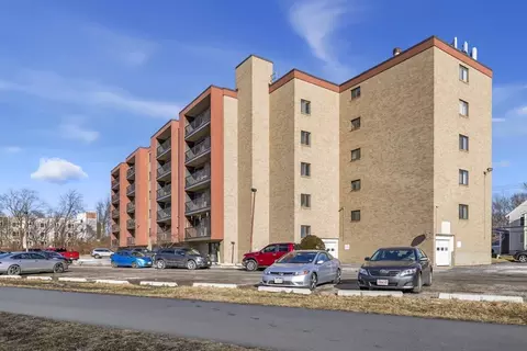 292 Salem St #504, Revere, MA 02151