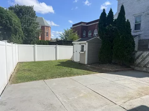 104 Hood St, Fall River, MA 02720 photo 21
