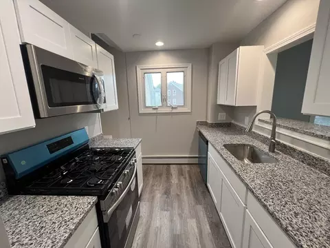 104 Hood St, Fall River, MA 02720 photo 6