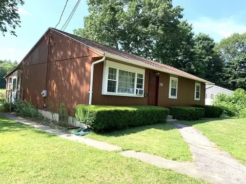 10 Elliot St, Sharon, MA 02067