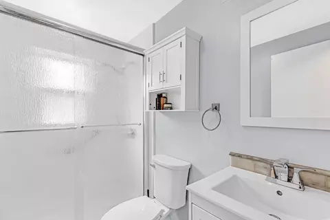 6 Baird Trce, Springfield, MA 01118 photo 17