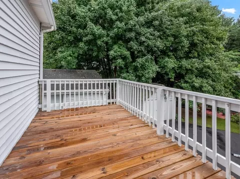 Exterior - 43 Harvard St, Gardner, MA 01440 photo 9 of 10