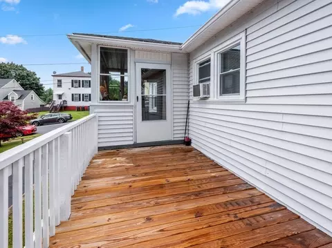 Exterior - 43 Harvard St, Gardner, MA 01440 photo 10 of 10