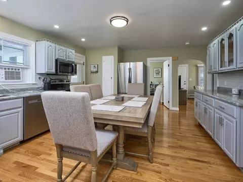 Dining - 43 Harvard St, Gardner, MA 01440 photo 2 of 2
