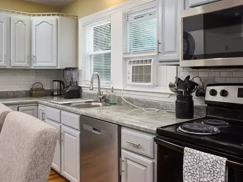 Kitchen - 43 Harvard St, Gardner, MA 01440 photo 4 of 4