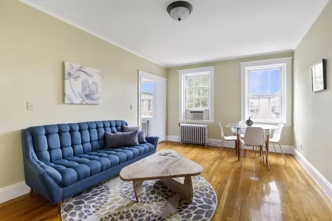 852 Massachusetts Ave #15, Cambridge, MA 02139