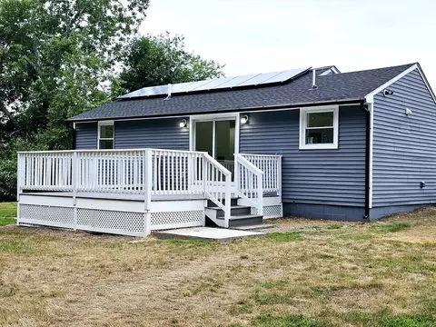 Exterior - 3 Commonwealth Ave, Lowell, MA 01852 photo 4 of 9