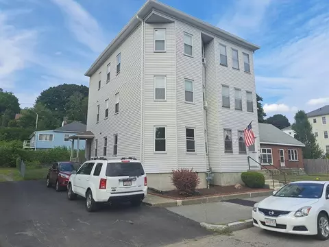 10 Creston St, Worcester, MA 01604 photo 2