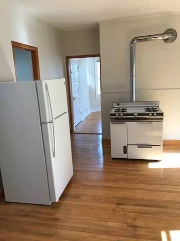 10 Creston St, Worcester, MA 01604 photo 9